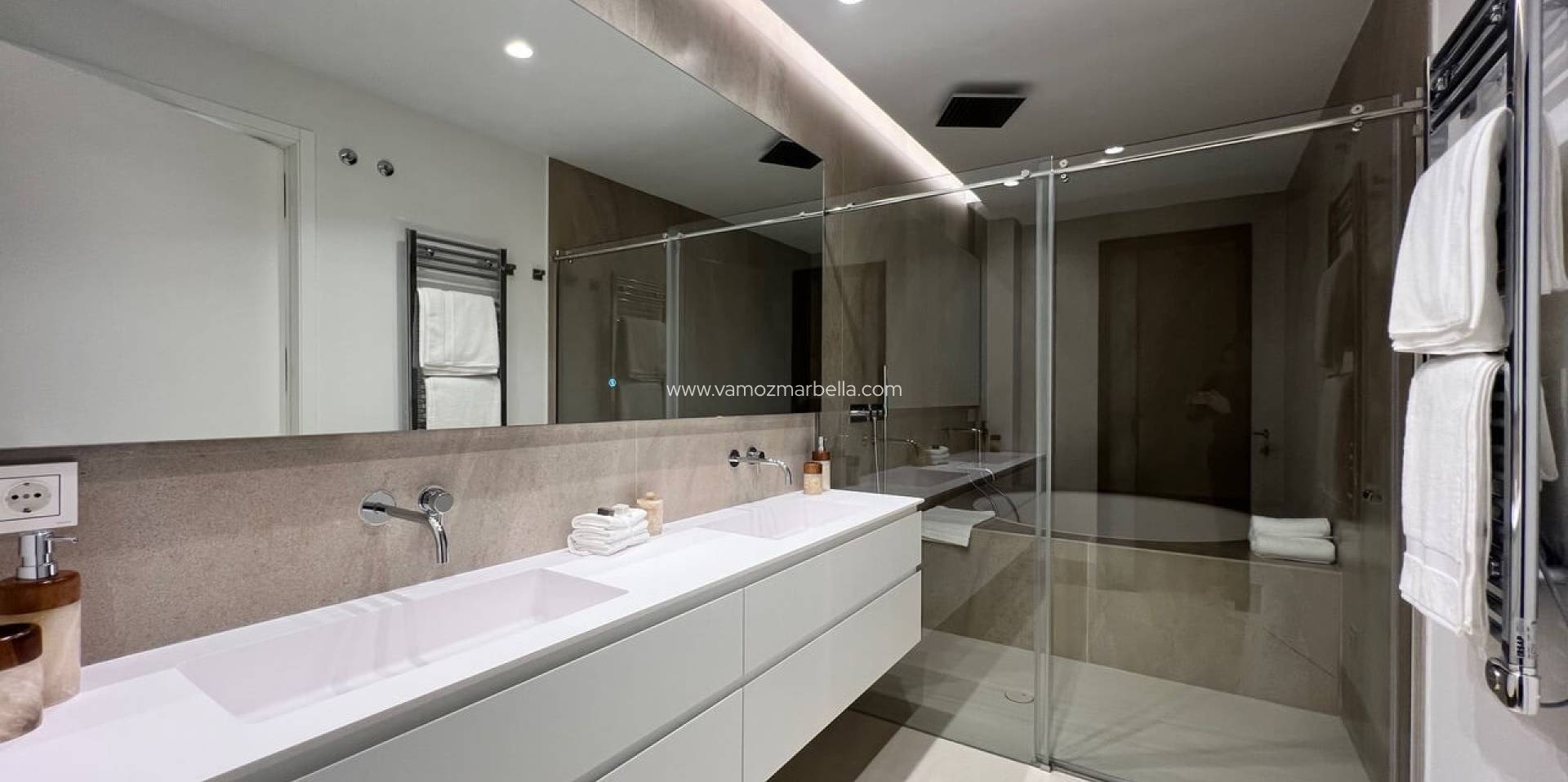 Exclusieve portefeuille - Appartement -
Estepona