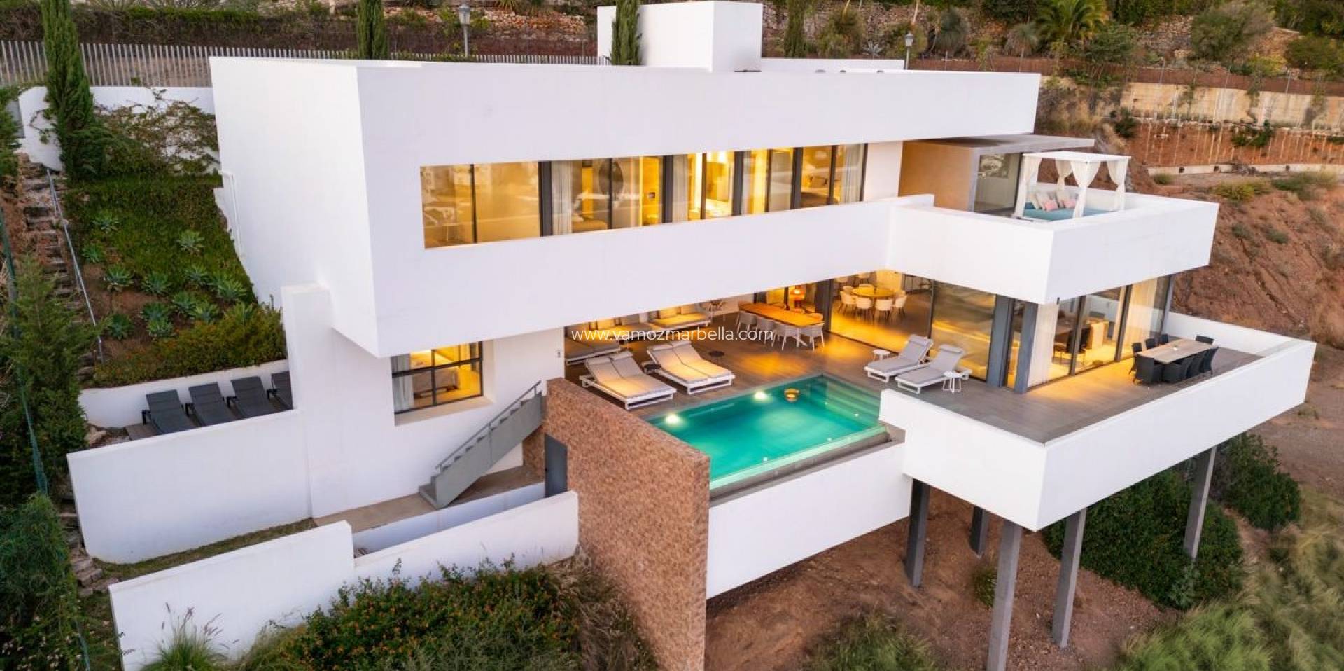 Nieuwbouw  - Villa -
Benahavis - El Herrejo