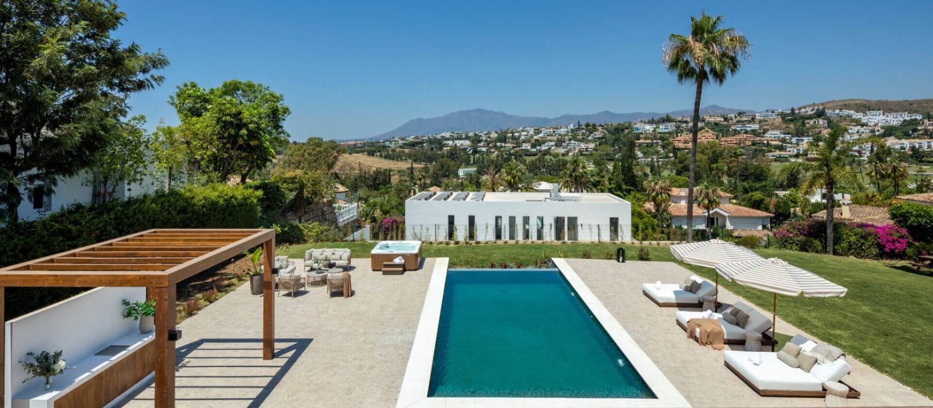 Nieuwbouw  - Villa -
Benahavis - El Paraiso