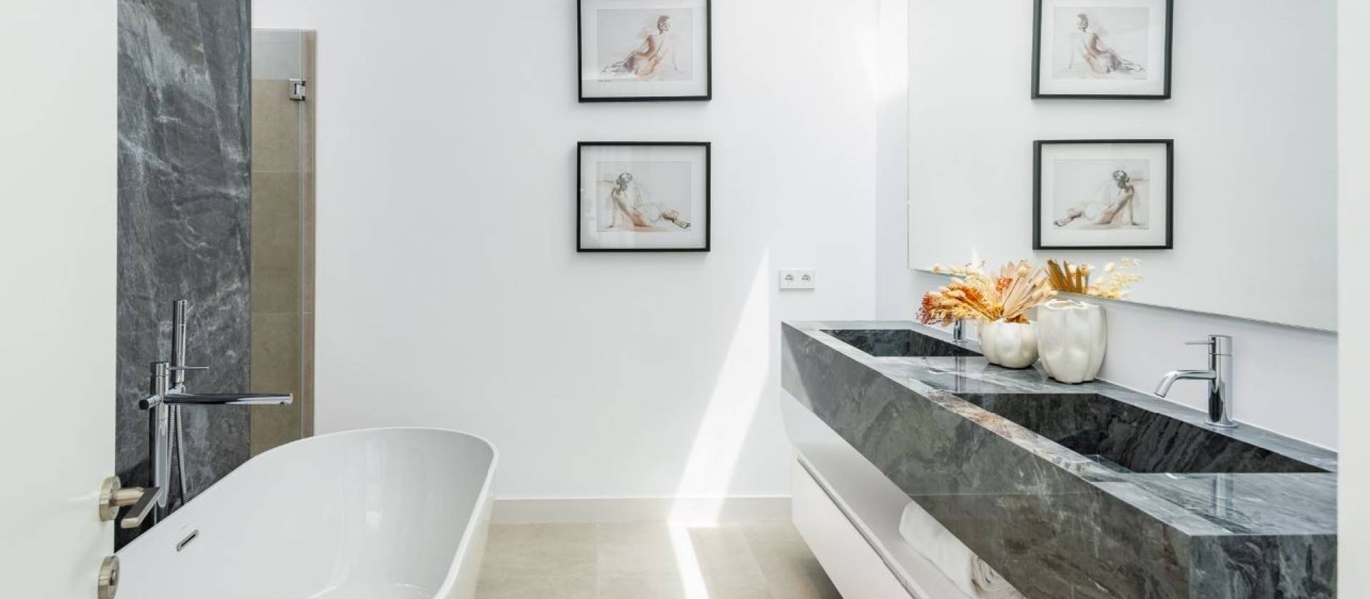 Nieuwbouw  - Villa -
Benahavis - El Paraiso