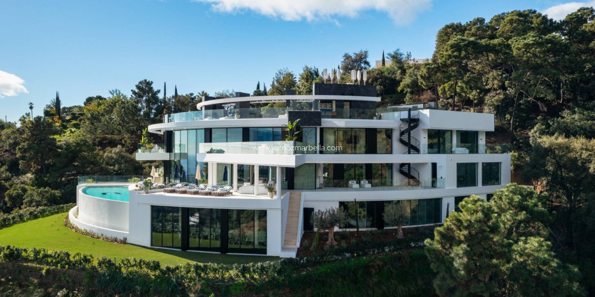 Nieuwbouw  - Villa -
Benahavis - La Zagaleta