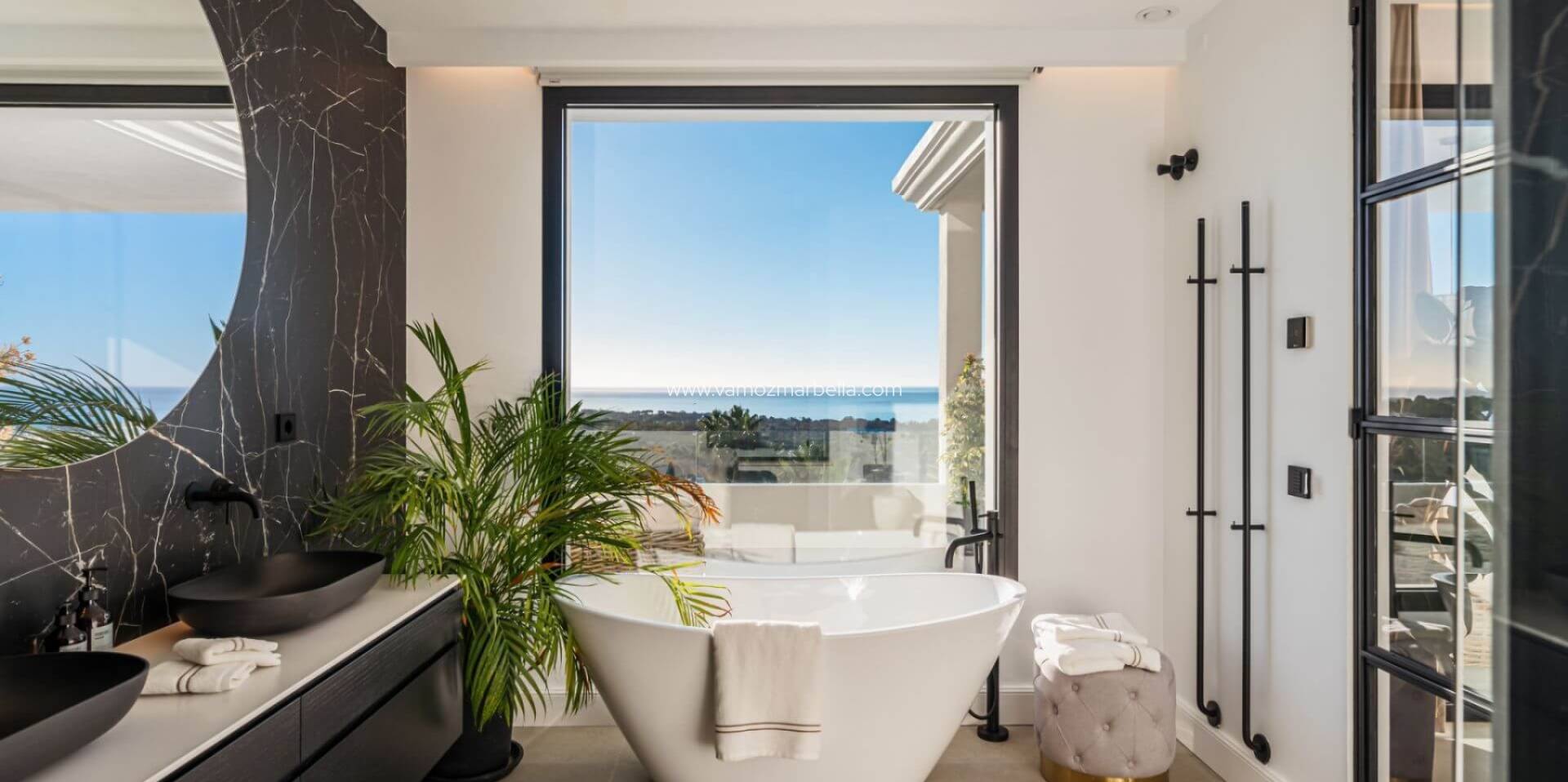Nieuwbouw  - Villa -
Estepona - Los Flamingos