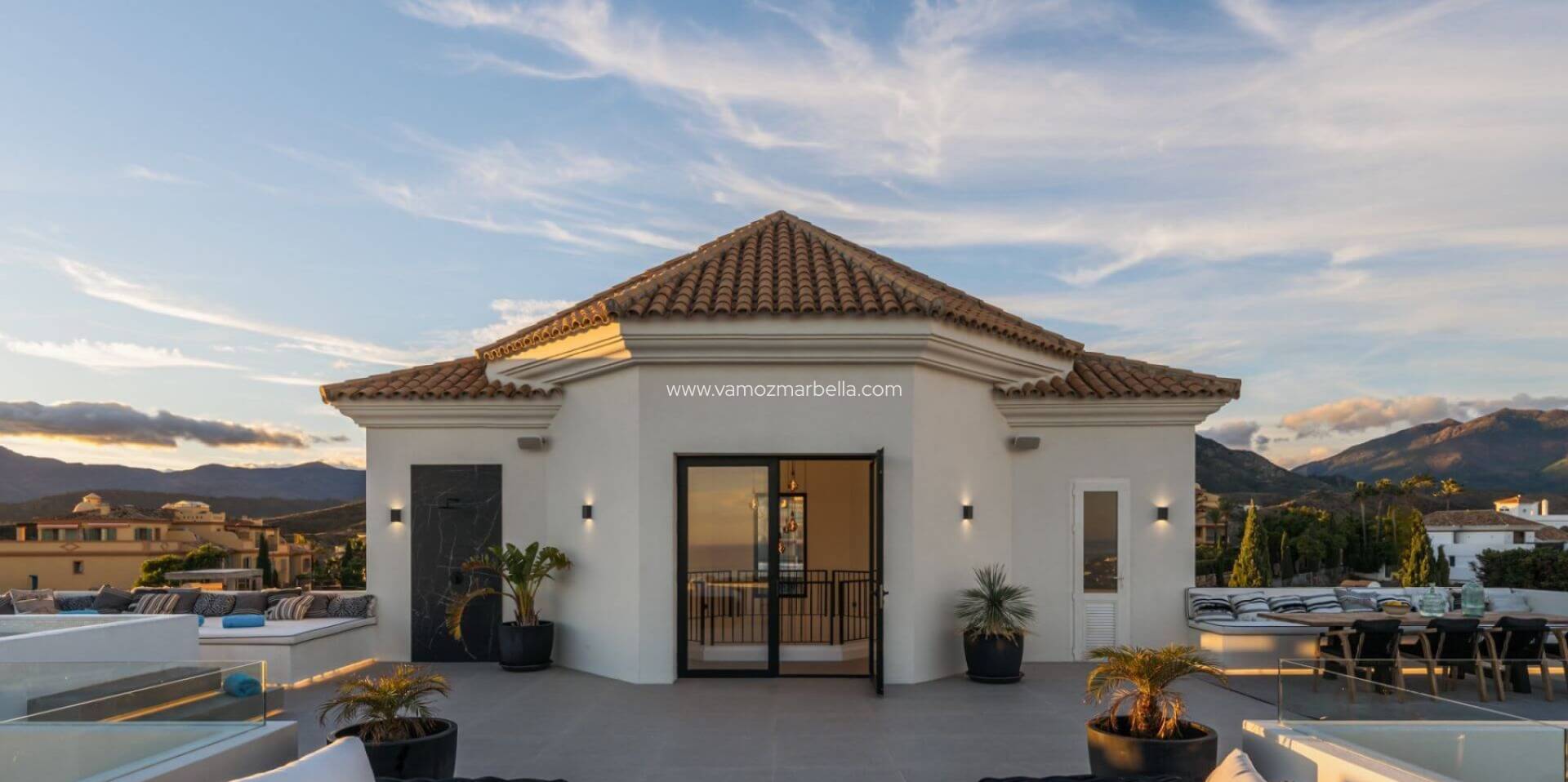 Nieuwbouw  - Villa -
Estepona - Los Flamingos