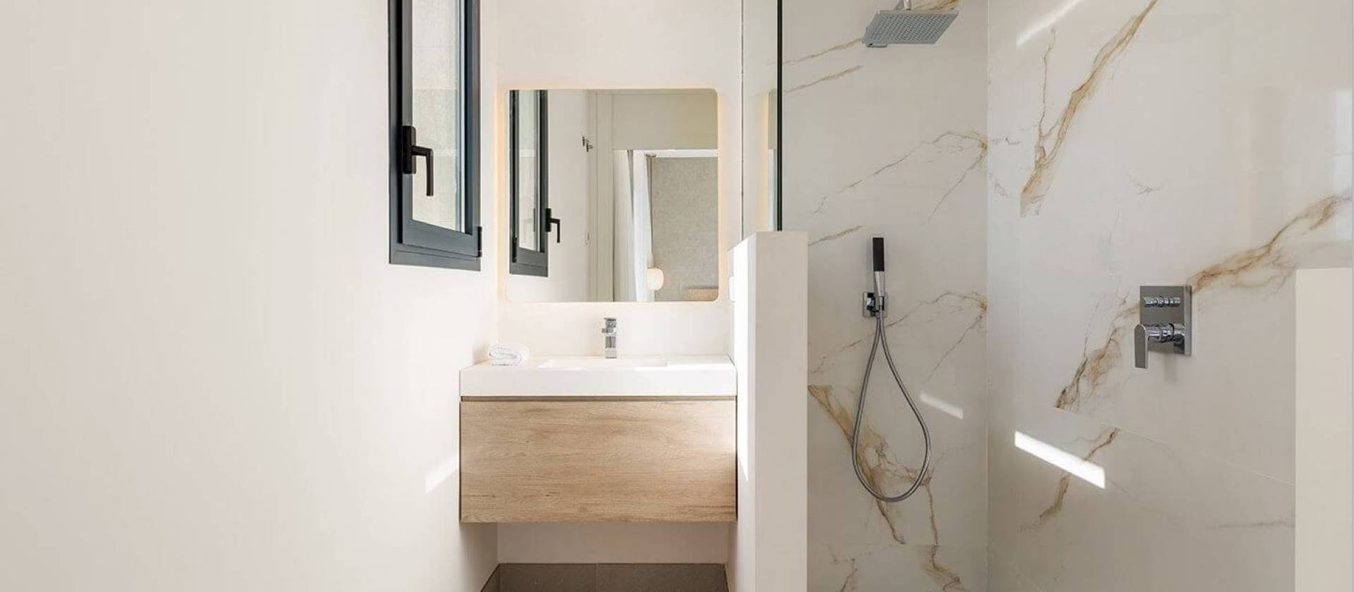 Nieuwbouw  - Villa -
Estepona