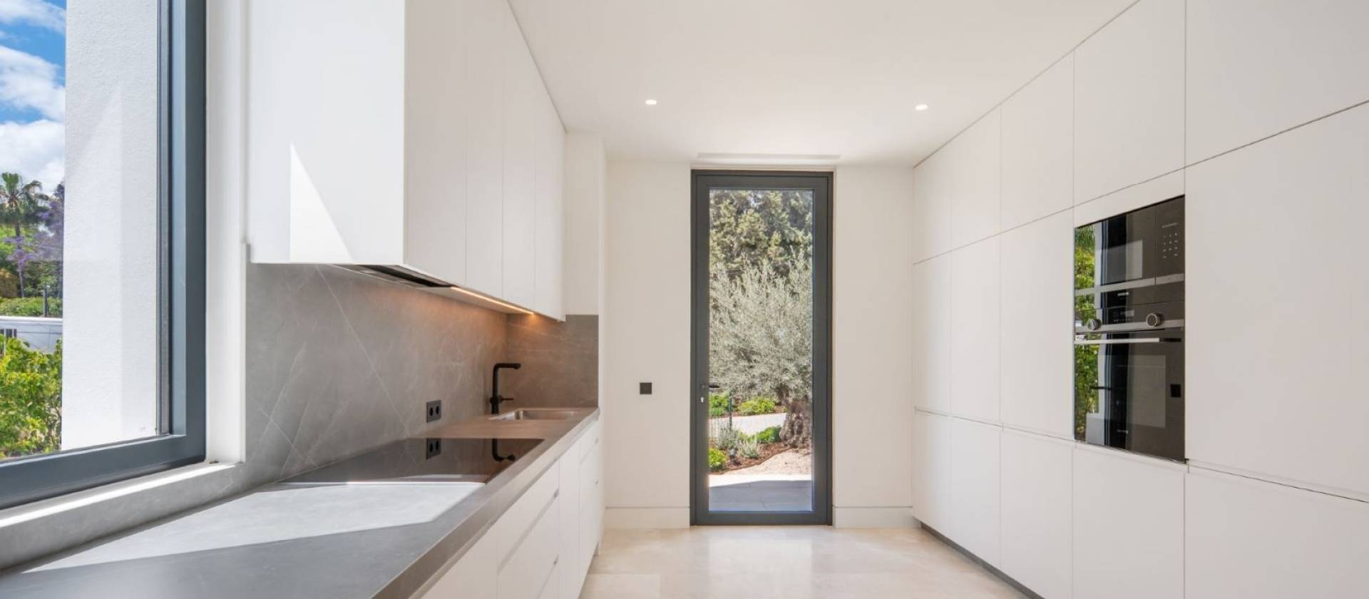Nieuwbouw  - Villa -
Marbella - Golden Mile