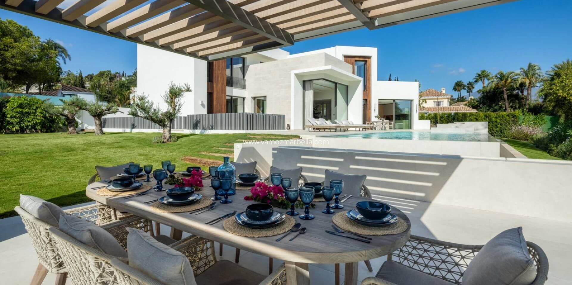 Nieuwbouw  - Villa -
Marbella - Nueva Andalucia