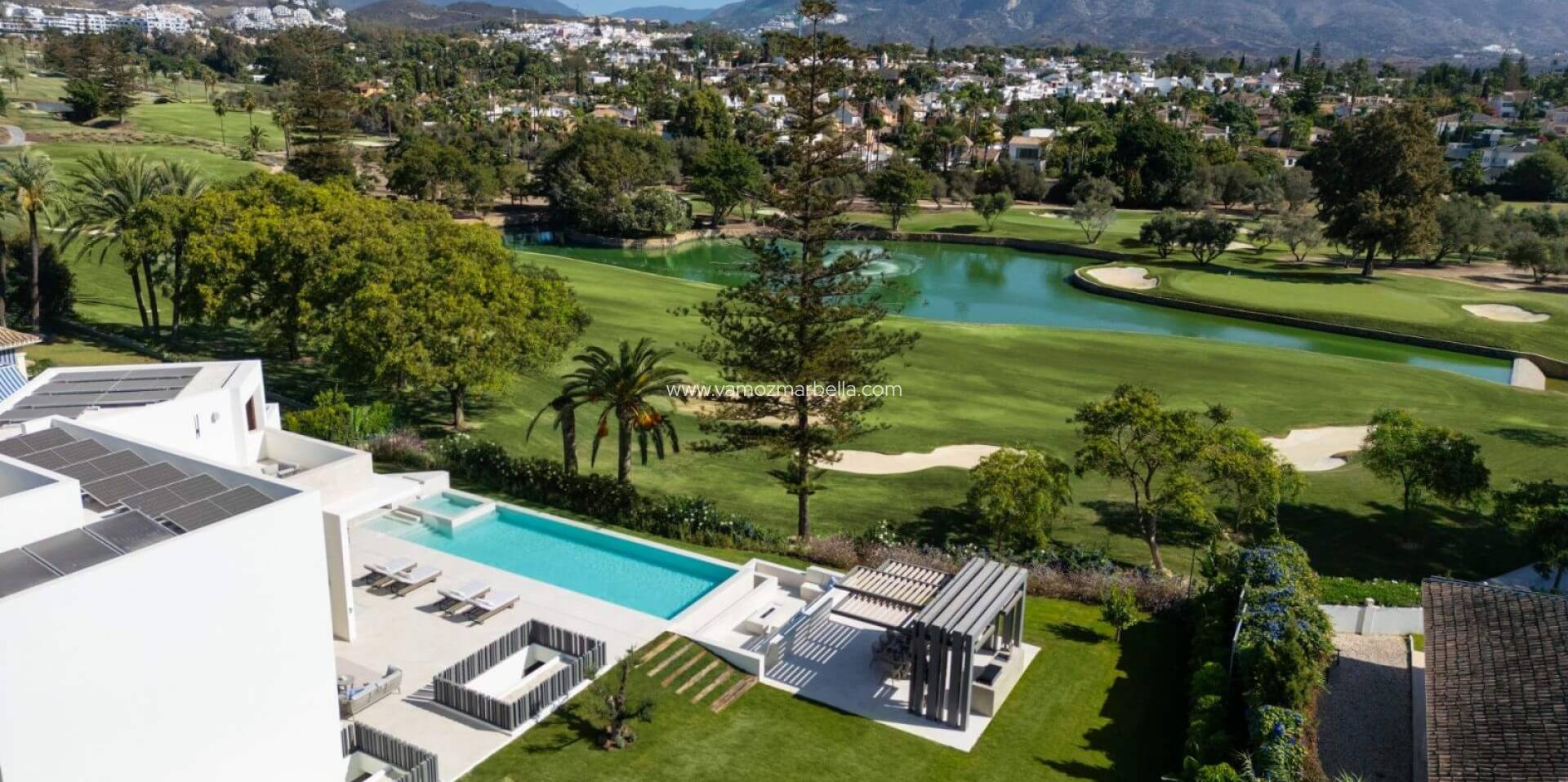 Nieuwbouw  - Villa -
Marbella - Nueva Andalucia