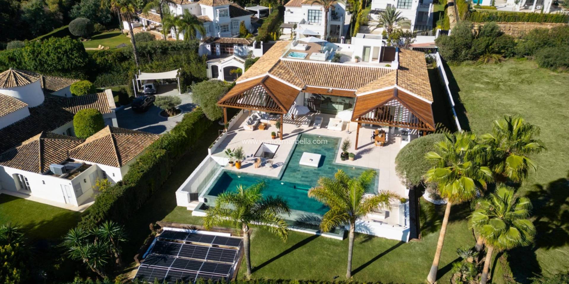 Nieuwbouw  - Villa -
Marbella - Nueva Andalucia