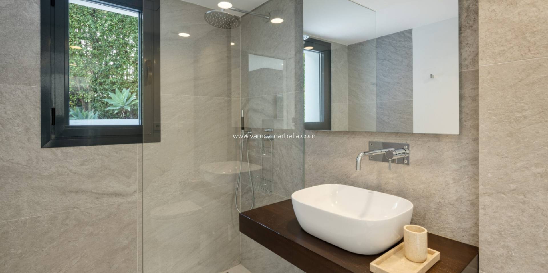 Nieuwbouw  - Villa -
Marbella - Nueva Andalucia