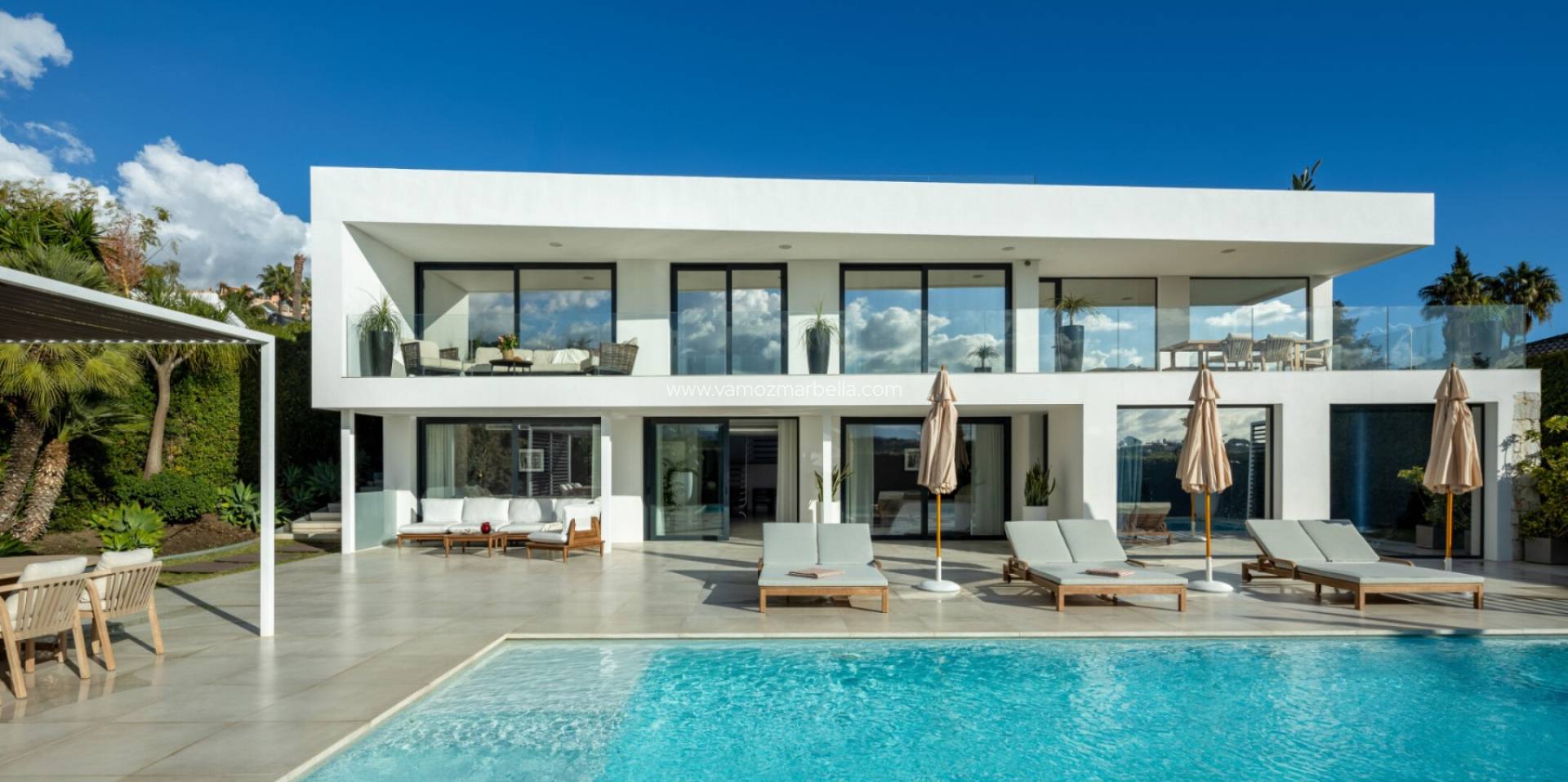 Nieuwbouw  - Villa -
Marbella - Nueva Andalucia
