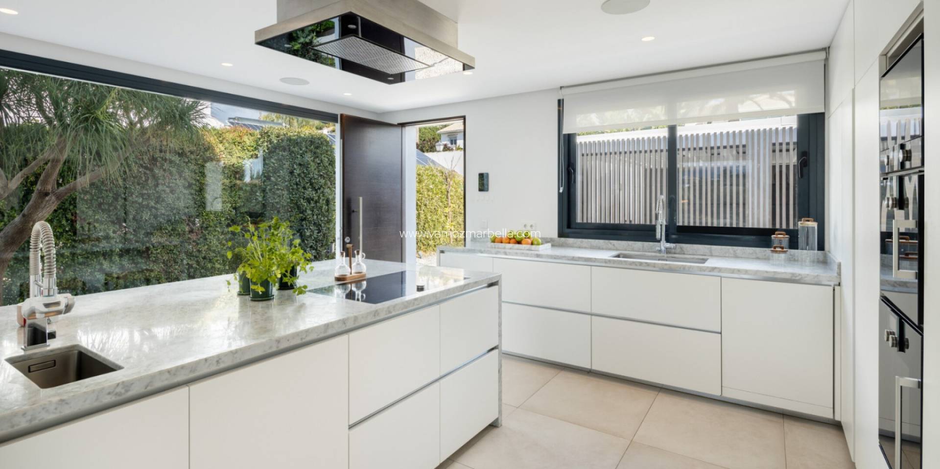Nieuwbouw  - Villa -
Marbella - Nueva Andalucia