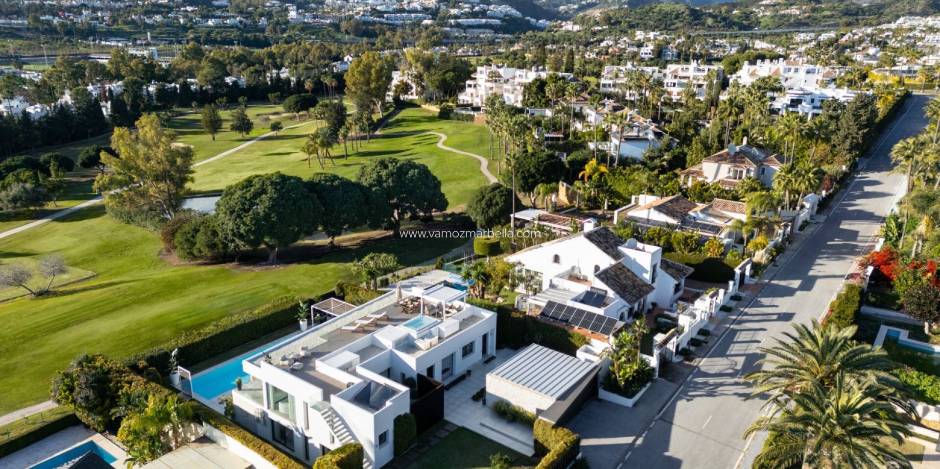 Nieuwbouw  - Villa -
Marbella - Nueva Andalucia