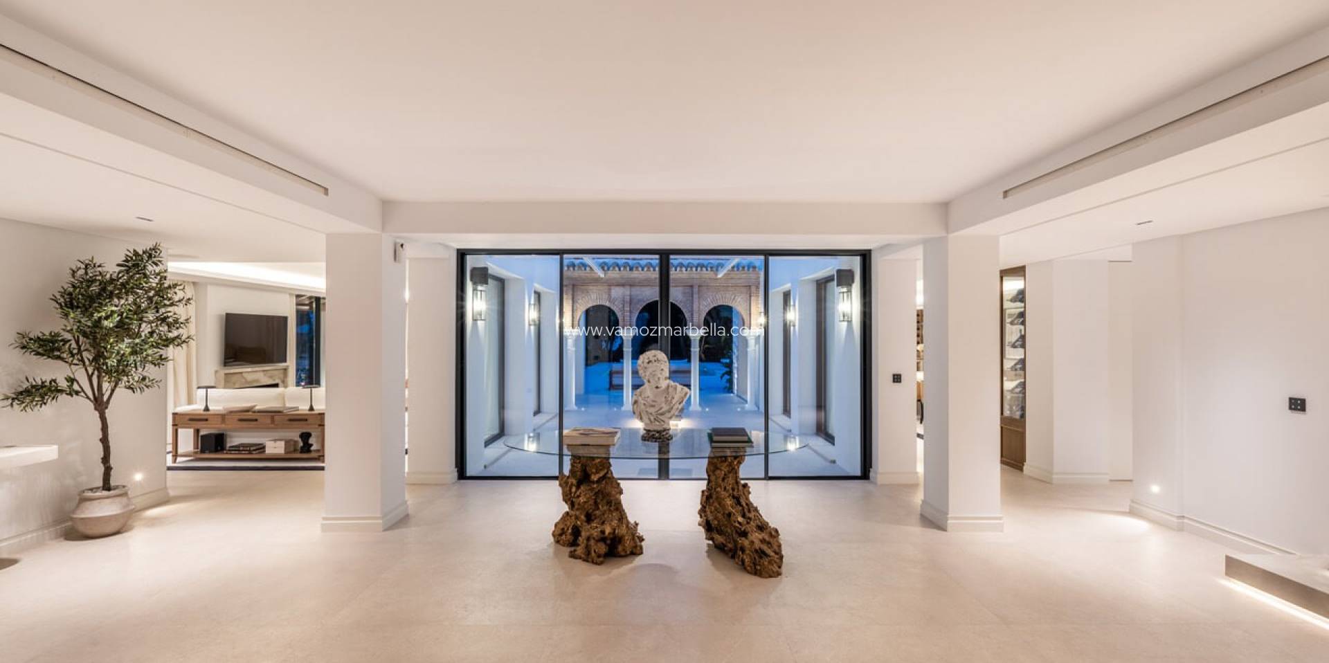 Nieuwbouw  - Villa -
Marbella - Nueva Andalucia