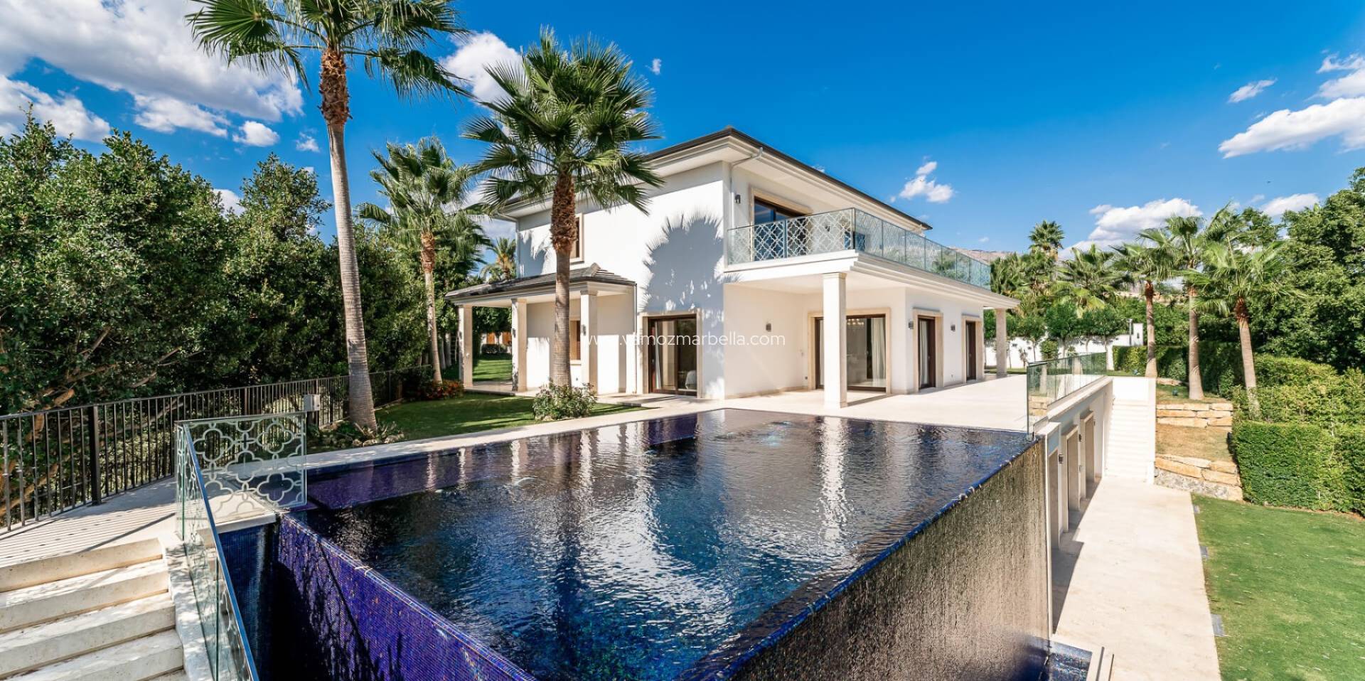 Nieuwbouw  - Villa -
Marbella - Nueva Andalucia
