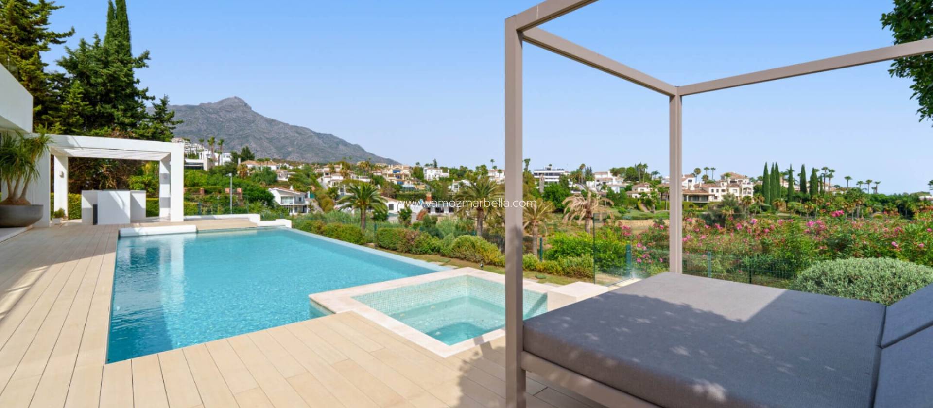 Nieuwbouw  - Villa -
Marbella - Nueva Andalucia