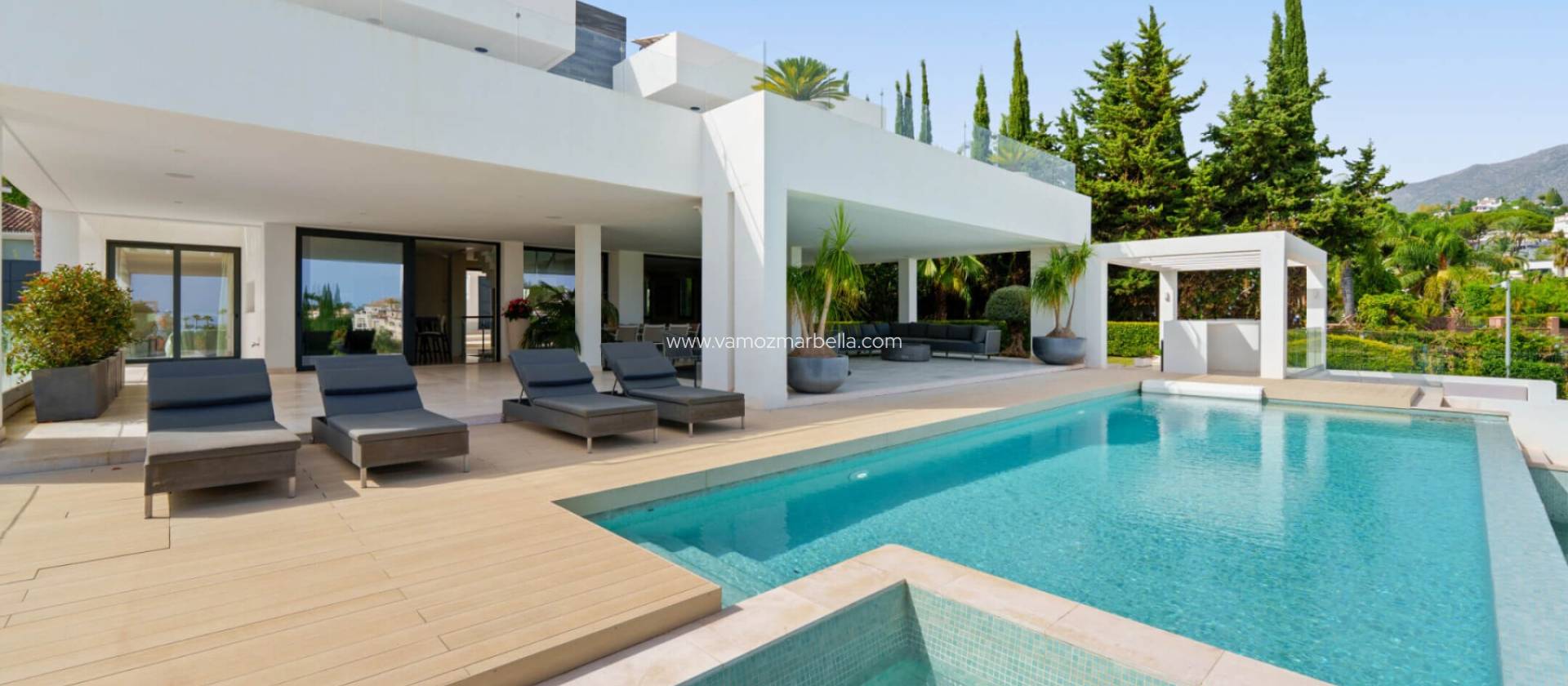 Nieuwbouw  - Villa -
Marbella - Nueva Andalucia
