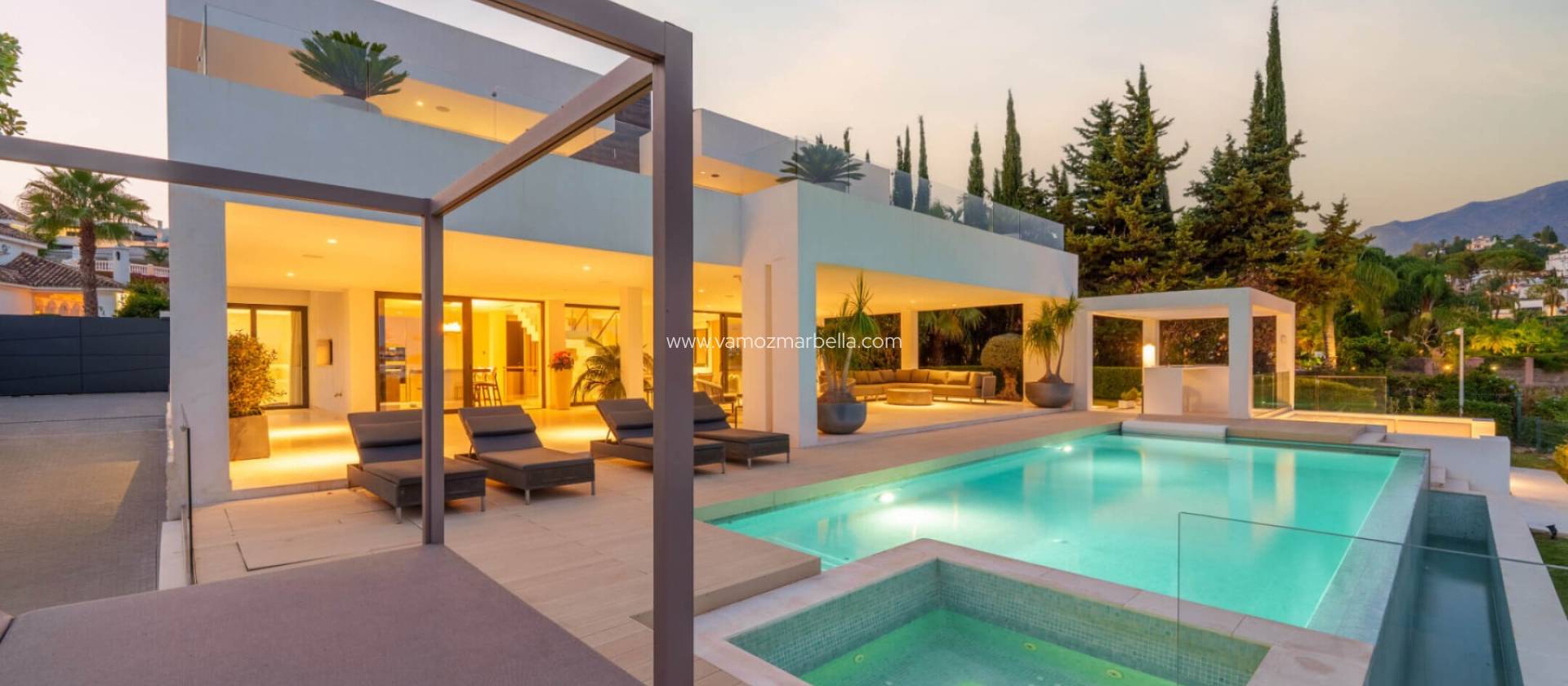 Nieuwbouw  - Villa -
Marbella - Nueva Andalucia