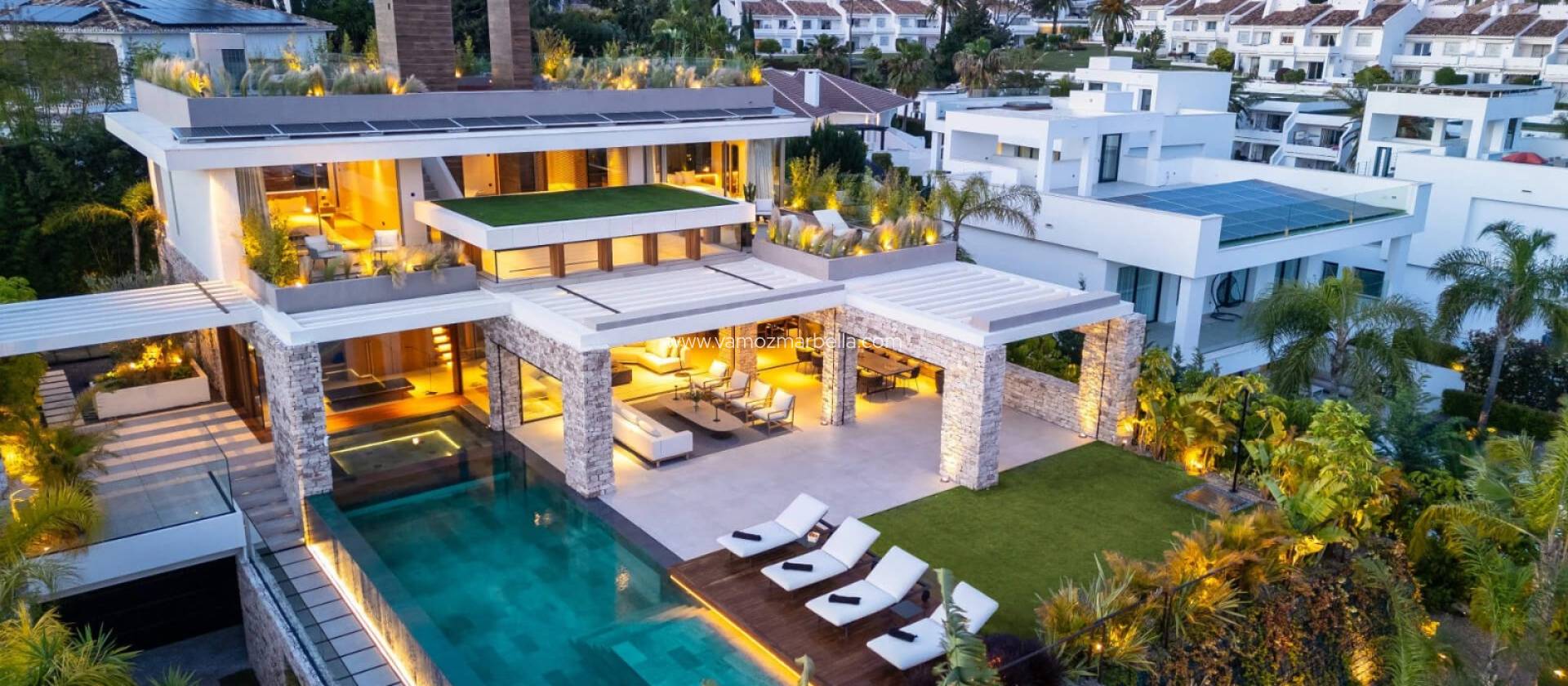 Nieuwbouw  - Villa -
Marbella - Nueva Andalucia