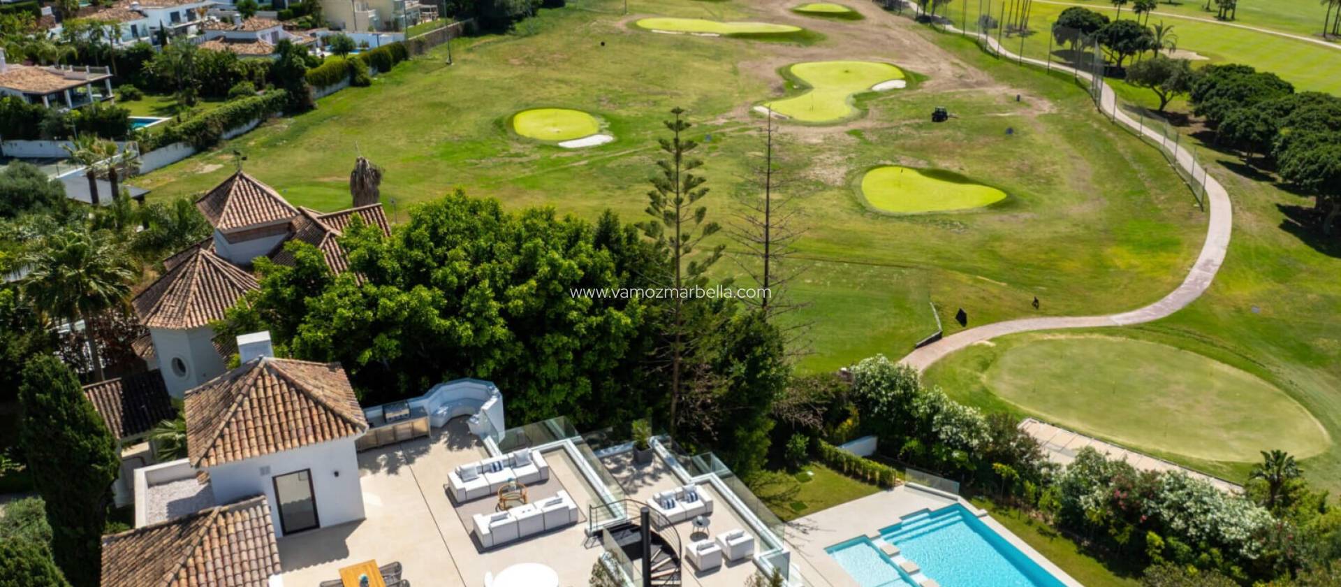 Nieuwbouw  - Villa -
Marbella - Nueva Andalucia