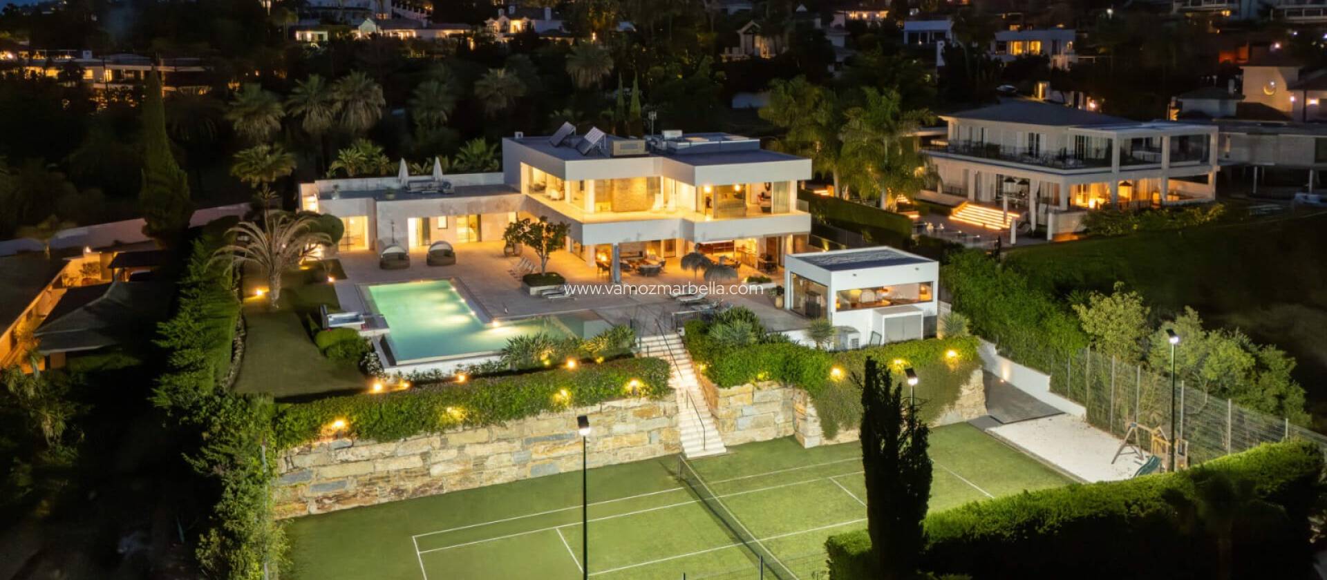 Nieuwbouw  - Villa -
Marbella - Nueva Andalucia