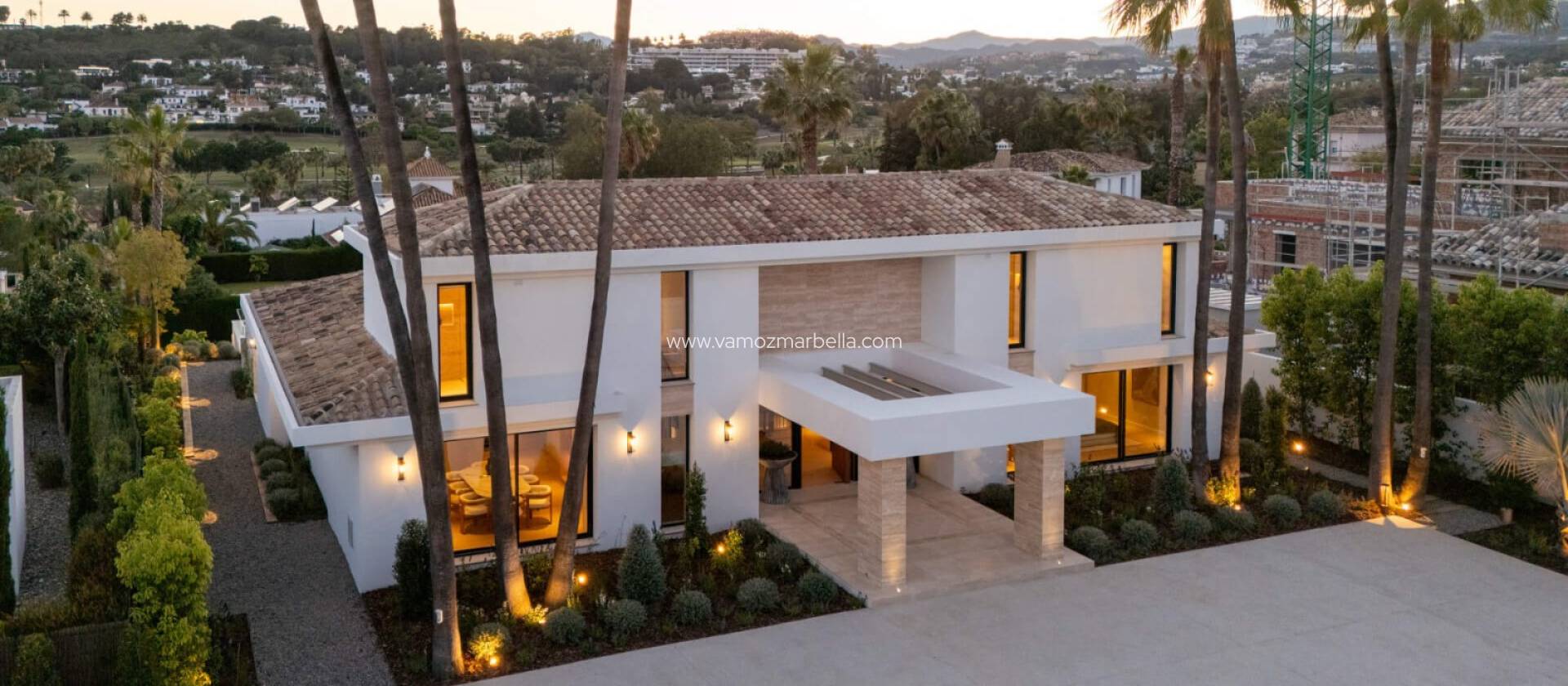 Nieuwbouw  - Villa -
Marbella - Nueva Andalucia