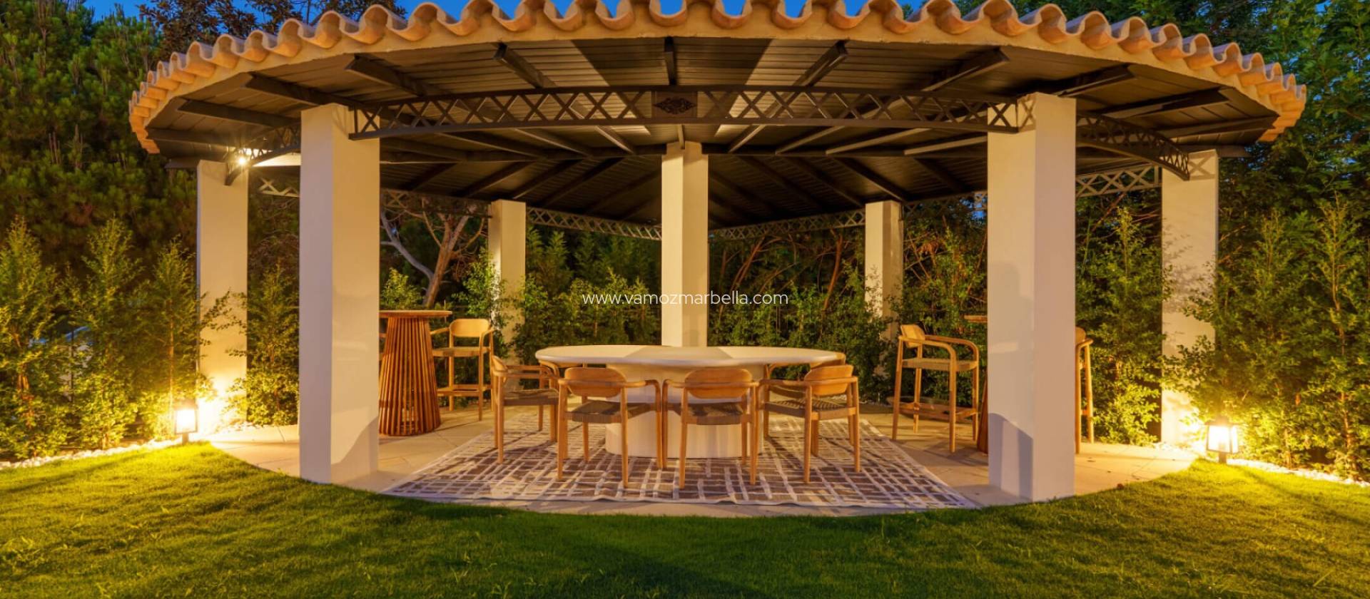 Nieuwbouw  - Villa -
Marbella - Nueva Andalucia