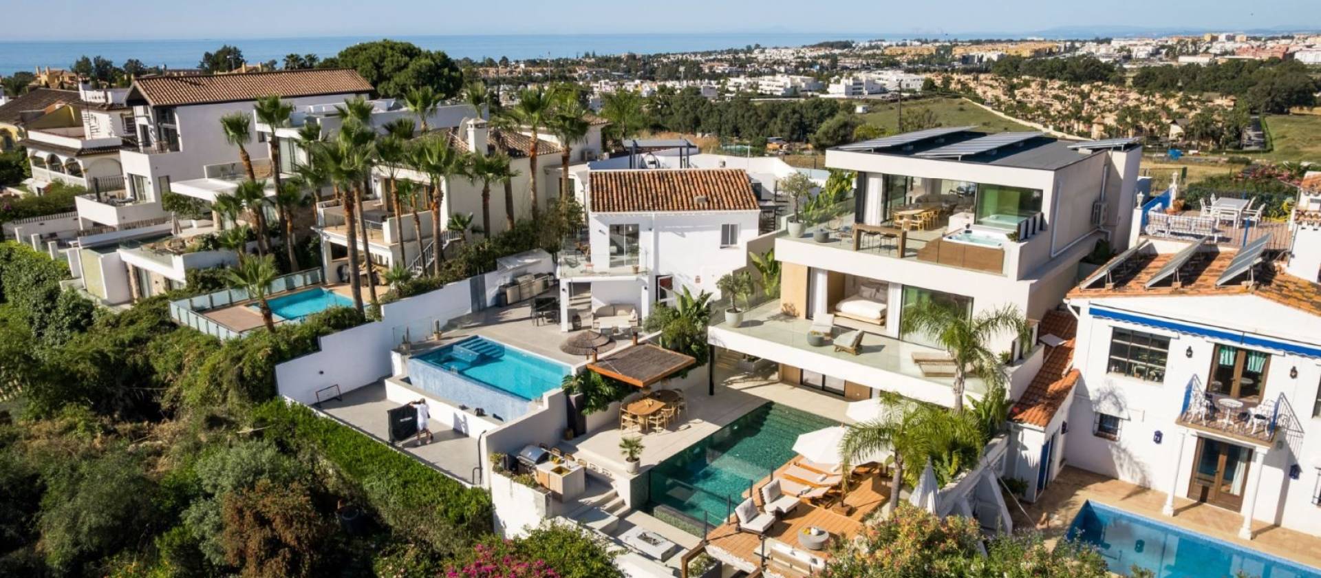 Nieuwbouw  - Villa -
Marbella - Nueva Andalucia
