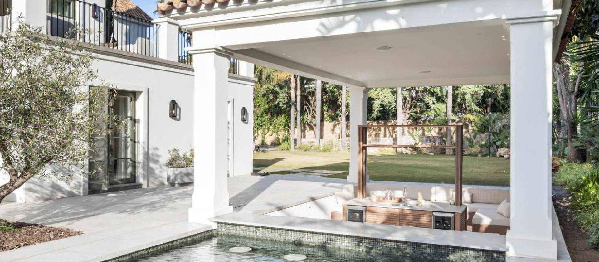 Nieuwbouw  - Villa -
Marbella - Nueva Andalucia