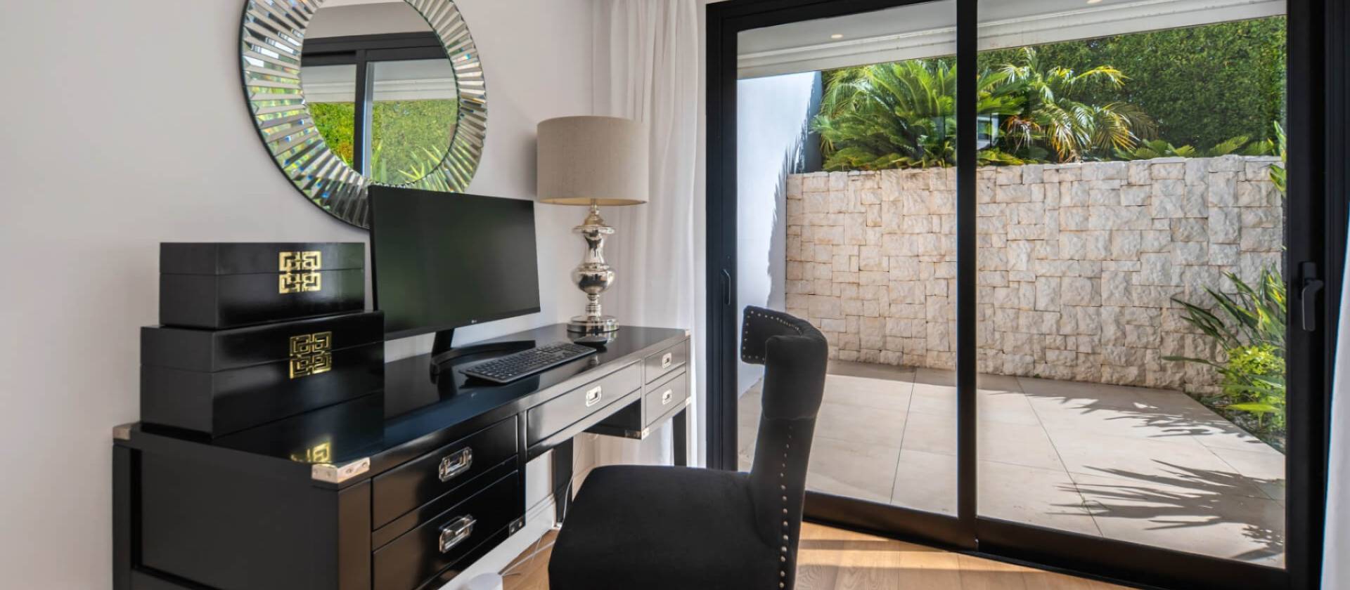 Nieuwbouw  - Villa -
Marbella - Nueva Andalucia
