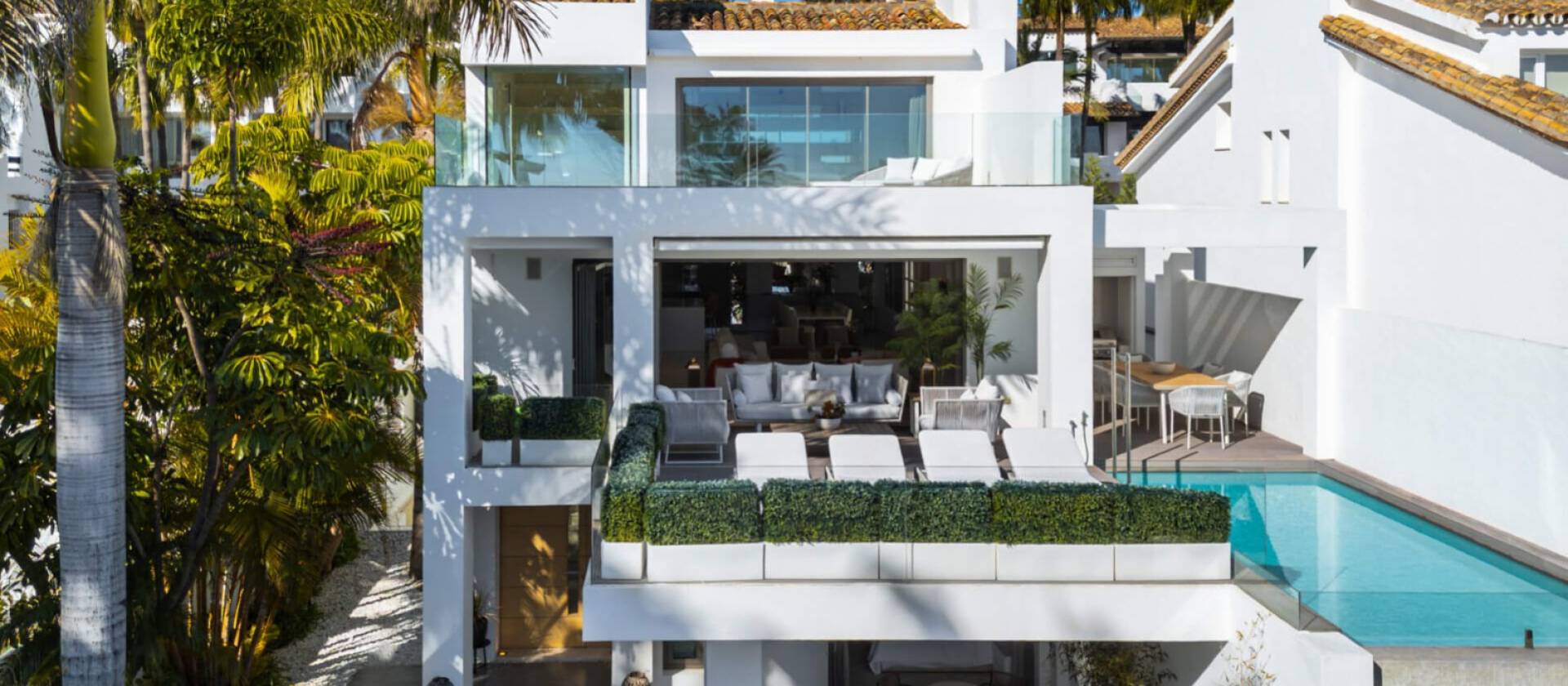 Nieuwbouw  - Villa -
Marbella - Puente Romano