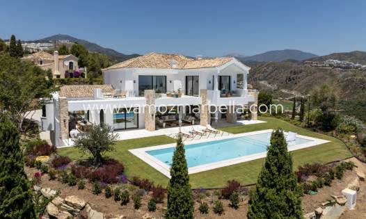 Villa - Nieuwbouw  -
            Benahavis - Villa Amara