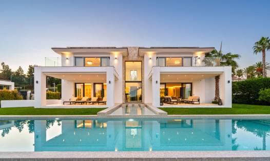 Villa - Nieuwbouw  -
            Benahavis - Villa Nova