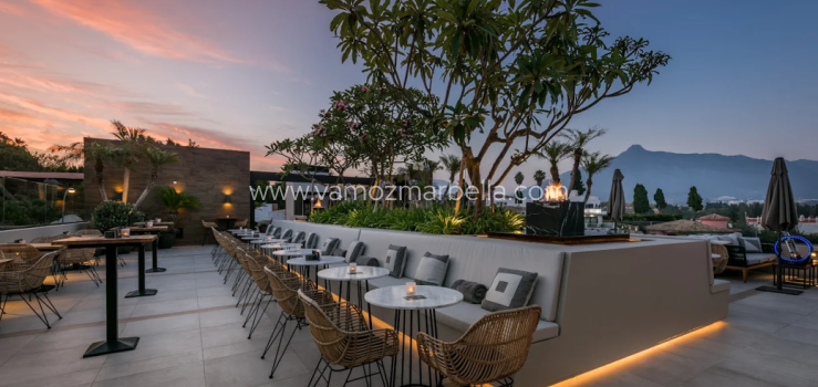 ROOFTOP BARS IN MARBELLA EN ESTEPONA DIE U NIET MAG MISSEN