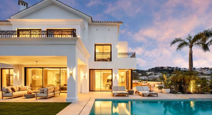 VAKANTIEHUIS AAN DE COSTA DEL SOL: HUREN OF TOCH KOPEN?