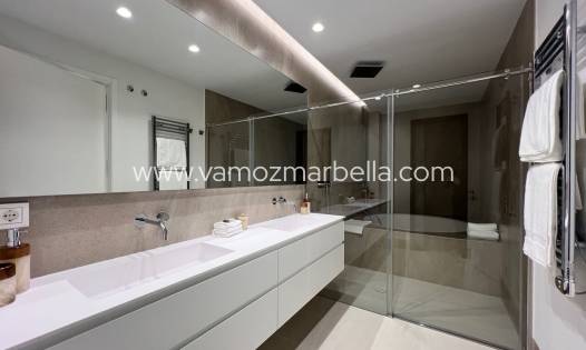 Exclusieve portefeuille - Appartement -
Estepona