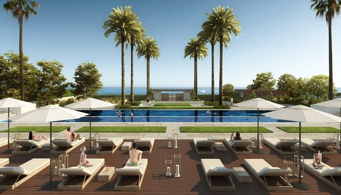 velaya new golden mile estepona marbella eerstelijns zee strand zeezicht exclusief appartement te koop zwembad