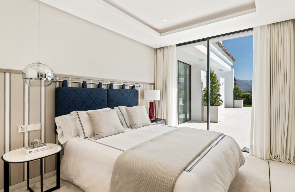 casa liceo nueva andalucia marbella costa del sol golf spanje villa slaapkamer