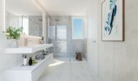 royal palms mijas costa del sol spanje vamoz marbella nieuwbouw resort appartement te koop opportuniteit wandelafstand zeezicht badkamer