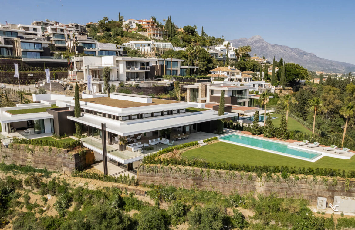 casa varanda immense villa the hills luxe boetiek zeezicht exclusief la quinta benahavis vamoz marbella design